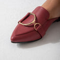 Load image into Gallery viewer, The Metropolis Mule-marron
