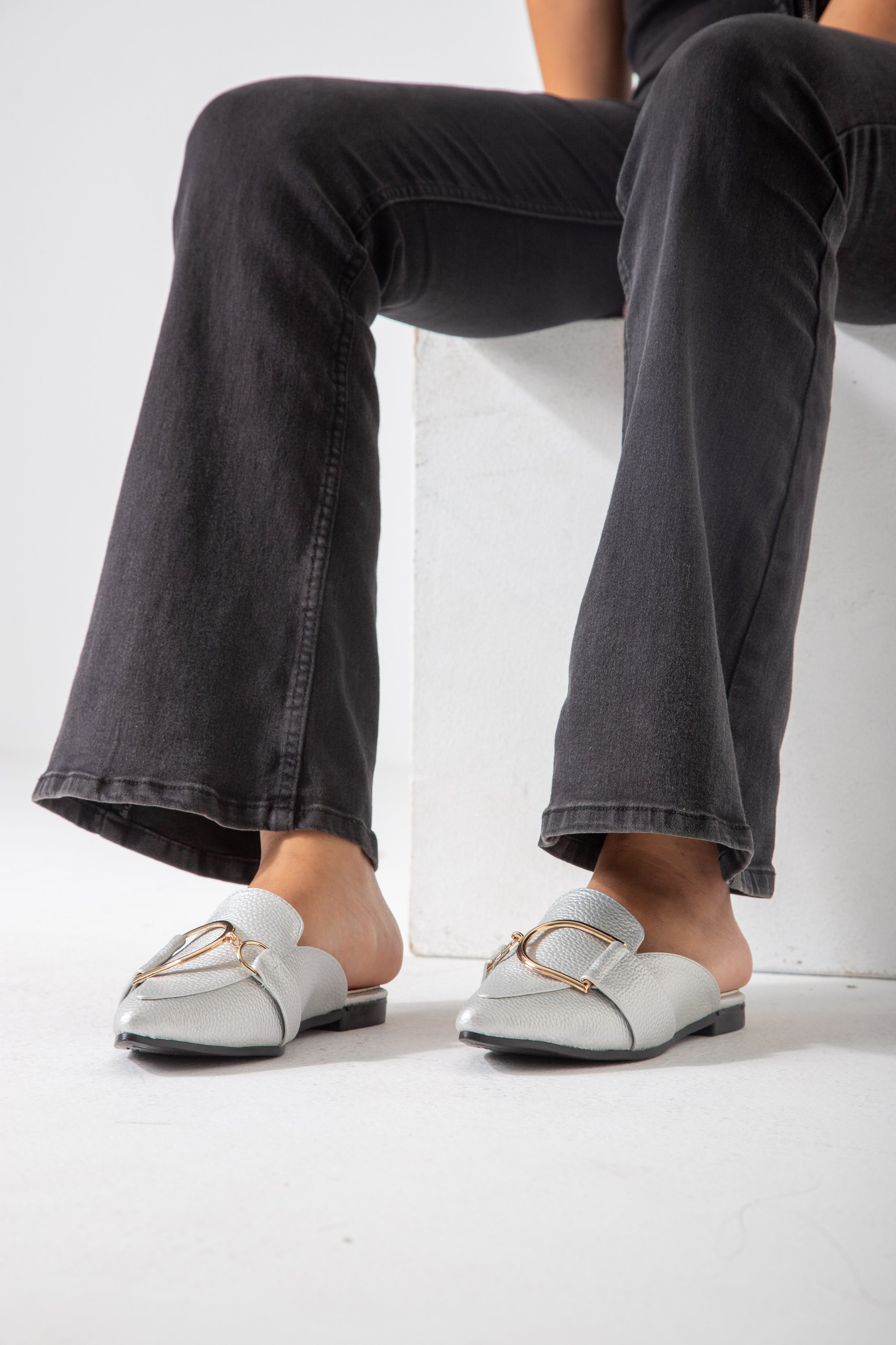 The Metropolis Mule-silver