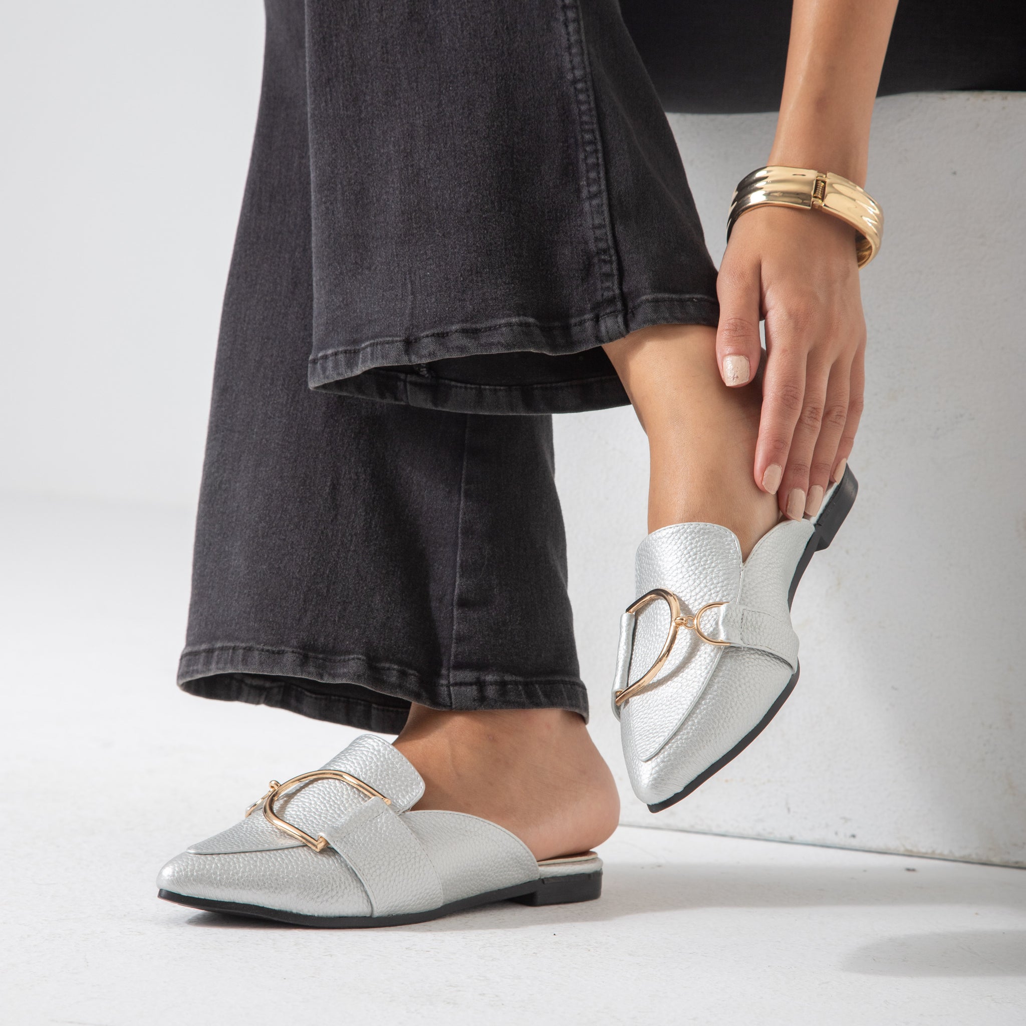 The Metropolis Mule-silver