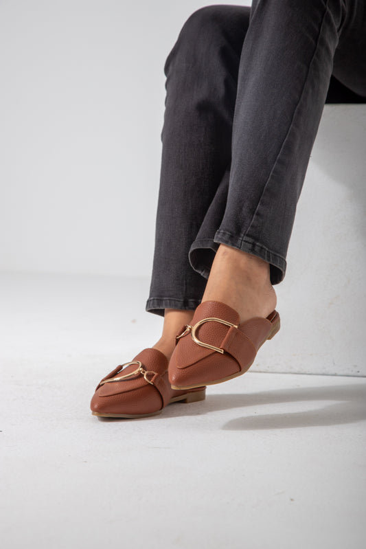The Metropolis Mule-camel