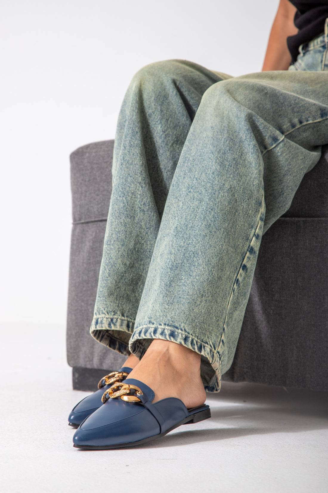 The City Point Mule-dark blue