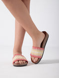 Load image into Gallery viewer, Color Crush Comfort - yellow
