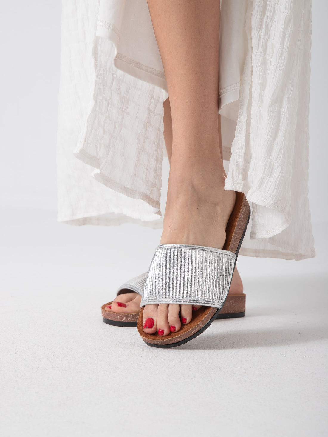 Linear Luxe Slide - silver