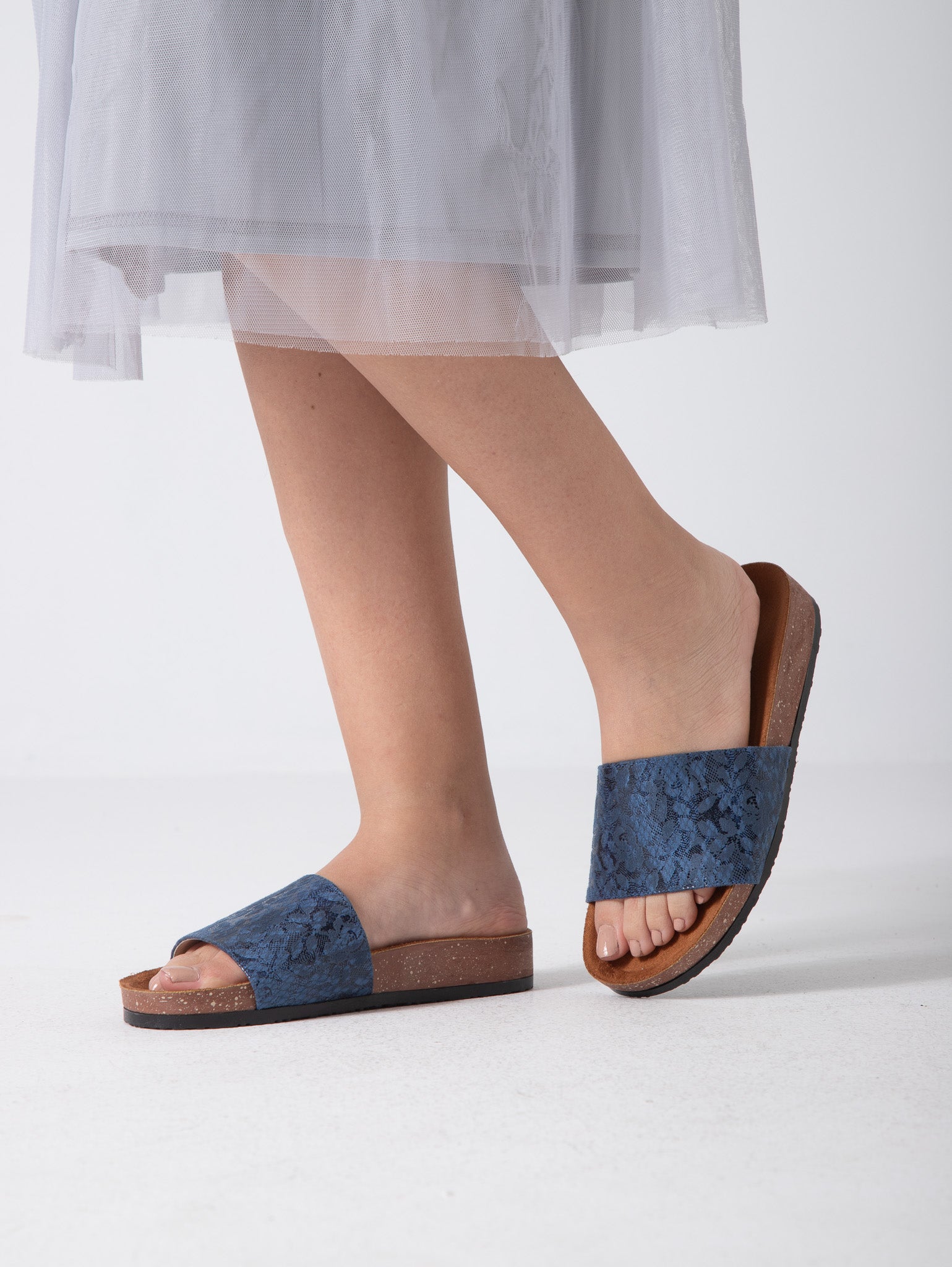 Vintage Charm Slip - blue