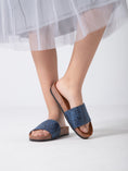 Load image into Gallery viewer, Vintage Charm Slip - blue
