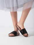 Load image into Gallery viewer, Vintage Charm Slip - black
