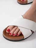 Load image into Gallery viewer, Soft Cross Comfort - white
