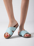 Load image into Gallery viewer, Soft Cross Comfort - blue
