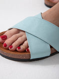 Load image into Gallery viewer, Soft Cross Comfort - blue
