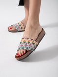Load image into Gallery viewer, Horizontal Strap Slipper - orange
