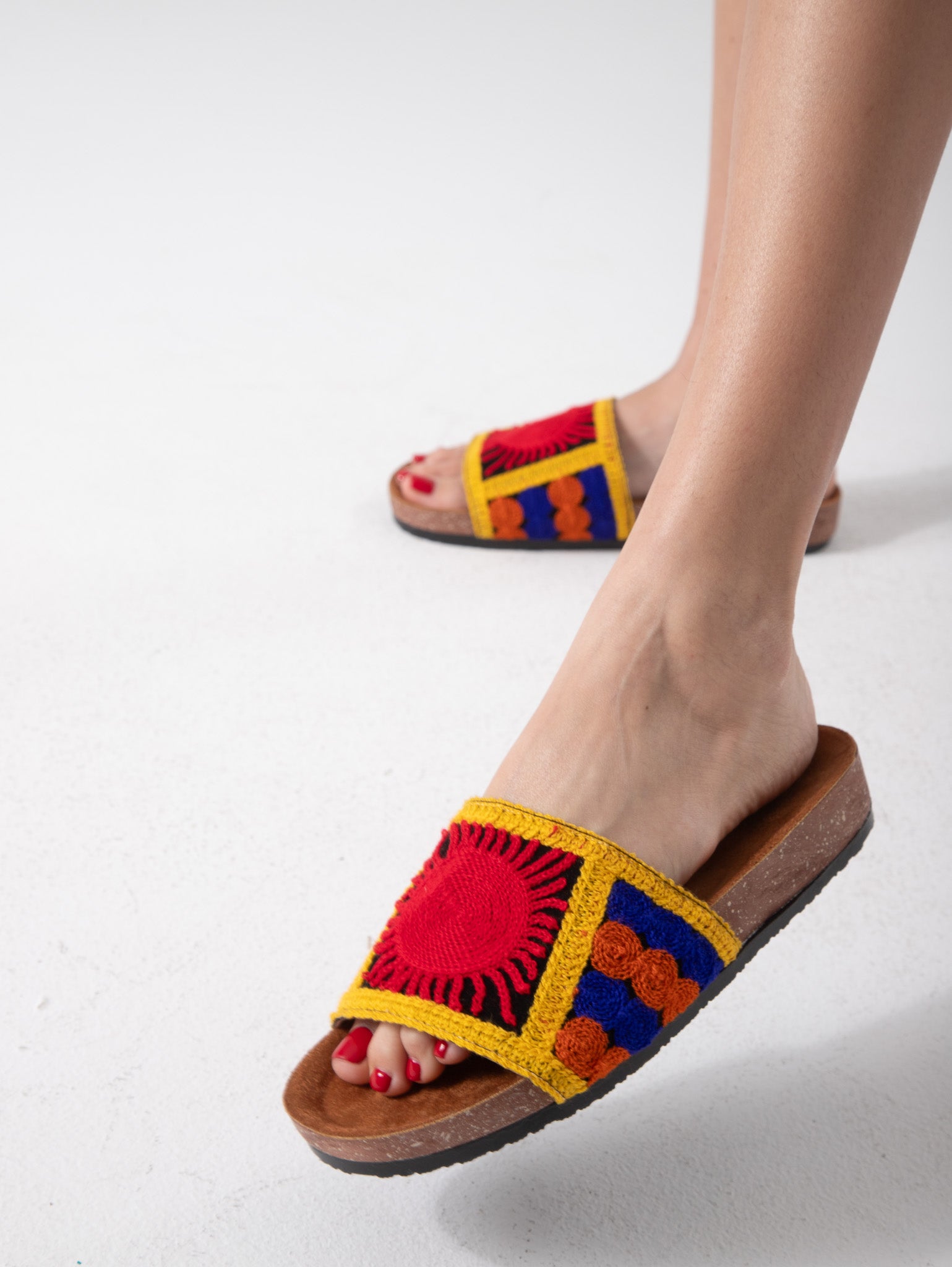 Geometric Stitched Wide Strap Slides