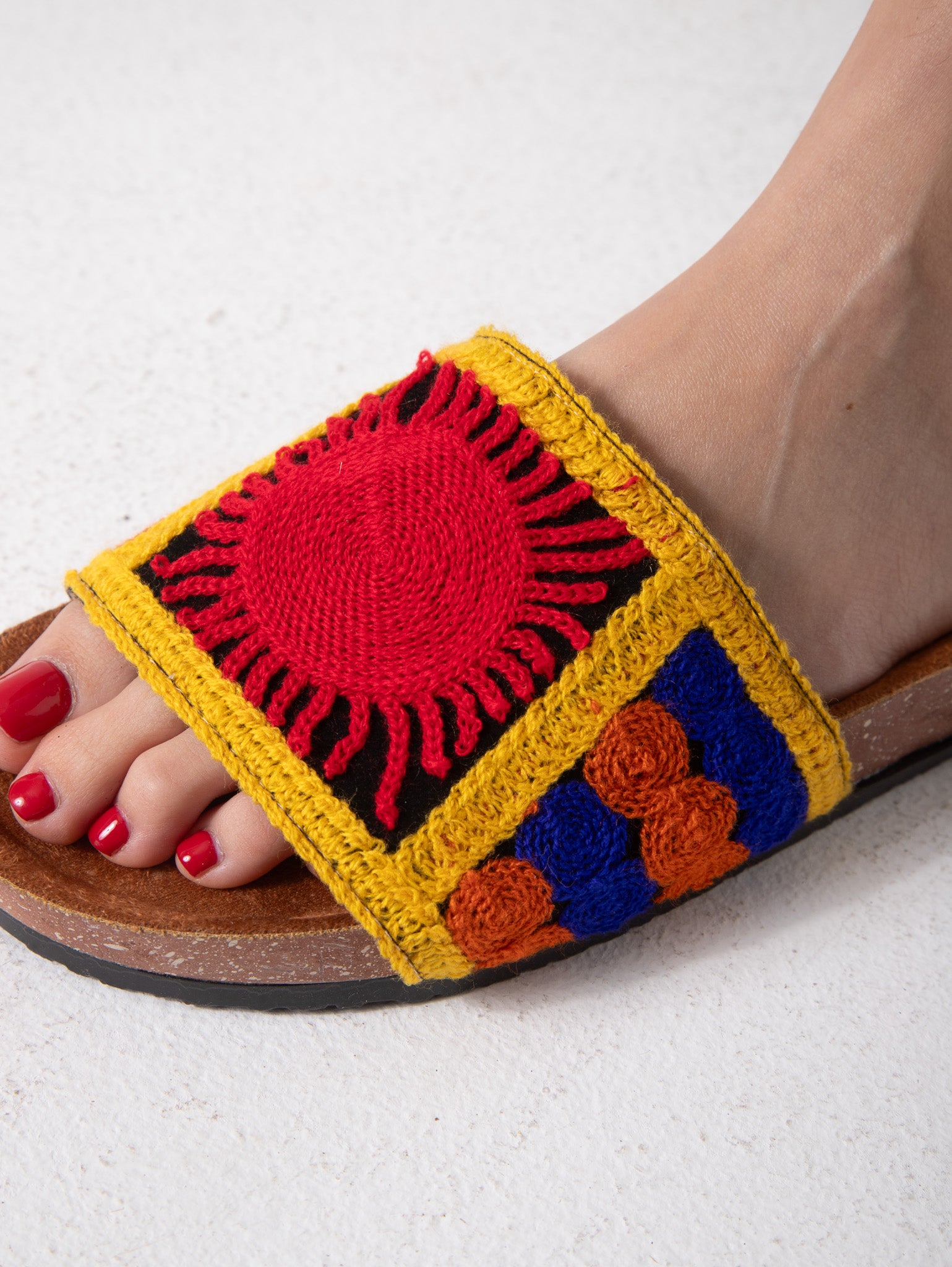 Geometric Stitched Wide Strap Slides