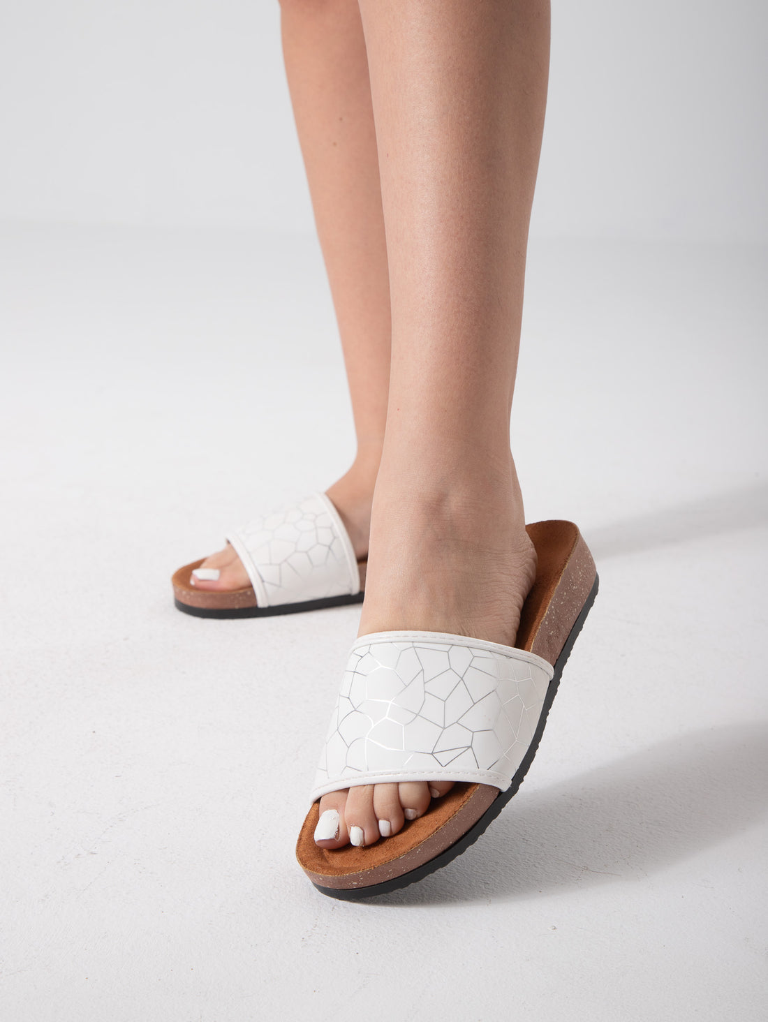 Urban Mosaic Slide - white