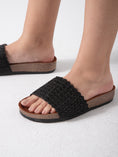 Load image into Gallery viewer, Tropic Walk Texture - black

