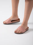 Load image into Gallery viewer, Urban Trace Slide - pink
