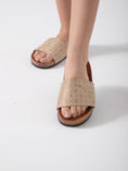 Load image into Gallery viewer, Sunprint Comfort Walk - beige

