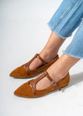Load image into Gallery viewer, Elegant Buckled T-Strap Flats-CAMEL
