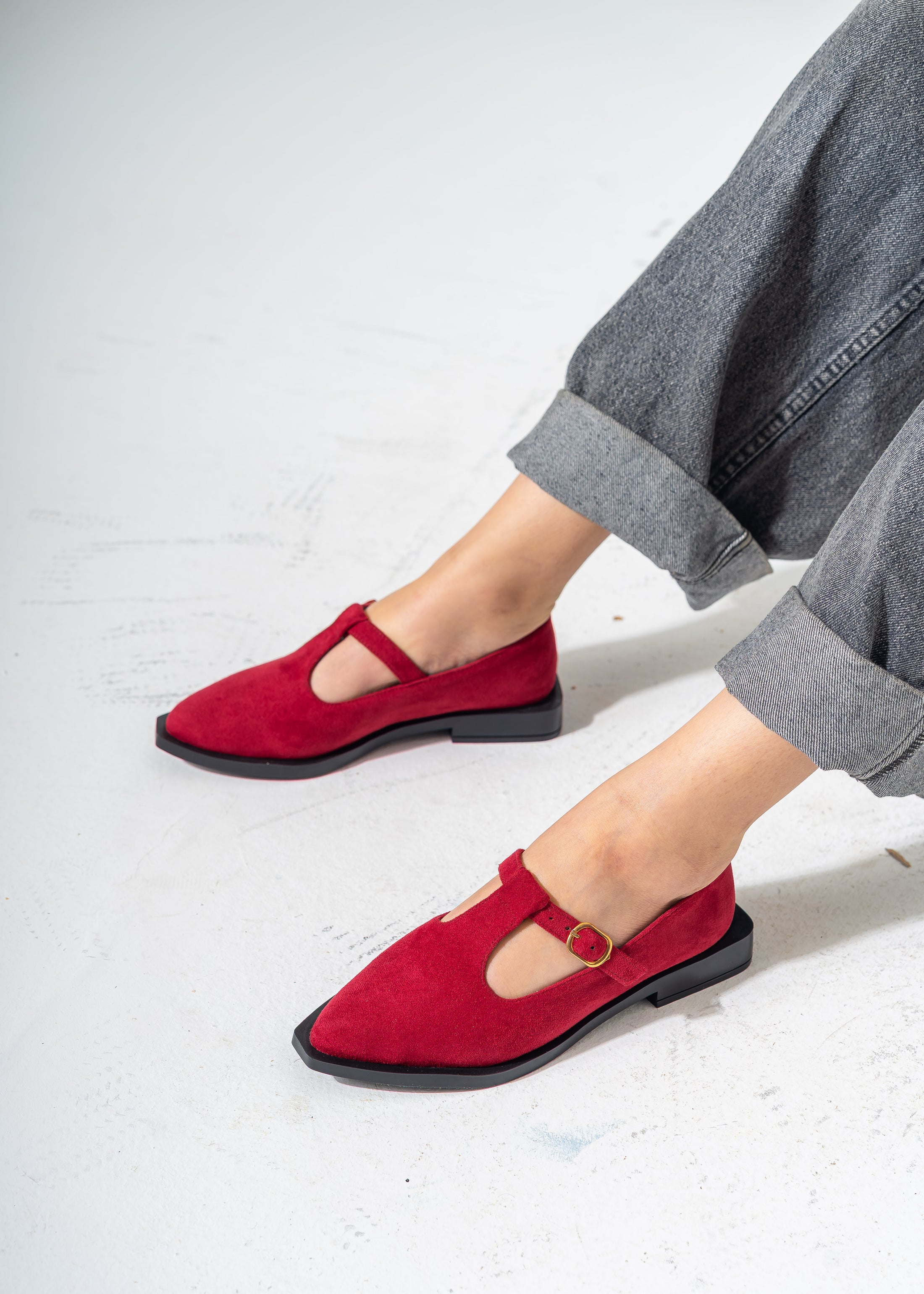 The Essential T-Bar Flats-RED