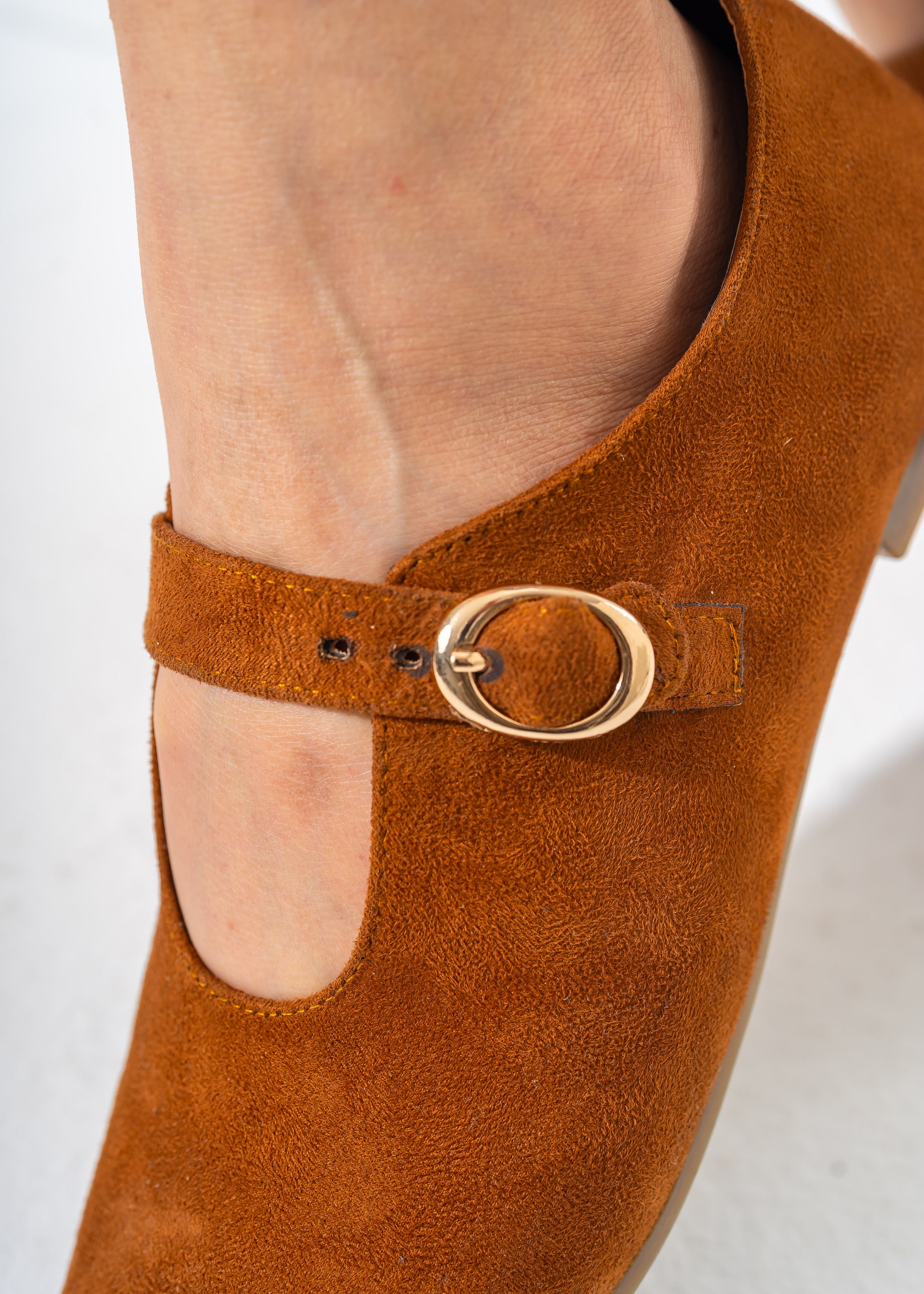 Chic Faux-Suede Flat-CAMEL