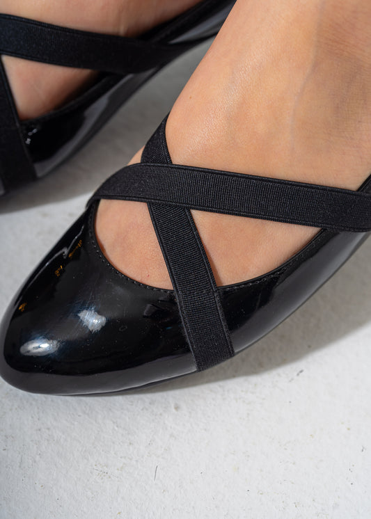 Bella Criss-Cross Flats-BLACK