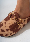 Load image into Gallery viewer, Cow-Print Fuzzy Clog Mules-BROWN

