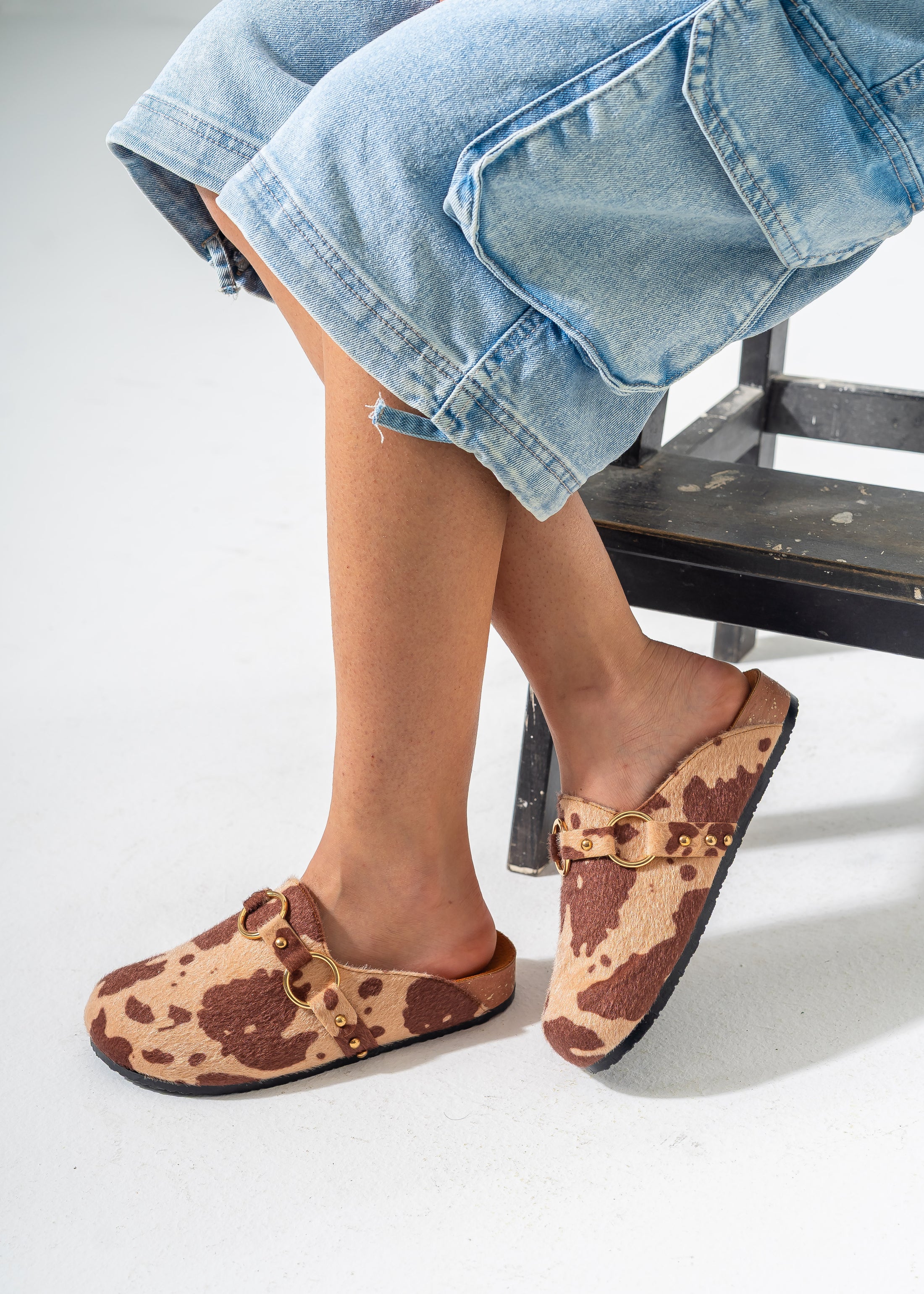 Angular Textured Slip-On Mules-BEIGE