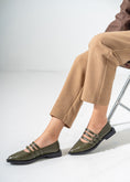 Load image into Gallery viewer, Pointed-Toe Triple Strap Flats-OLIVE

