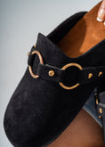 Load image into Gallery viewer, Ring Detail Suede Clogs-BLACK

