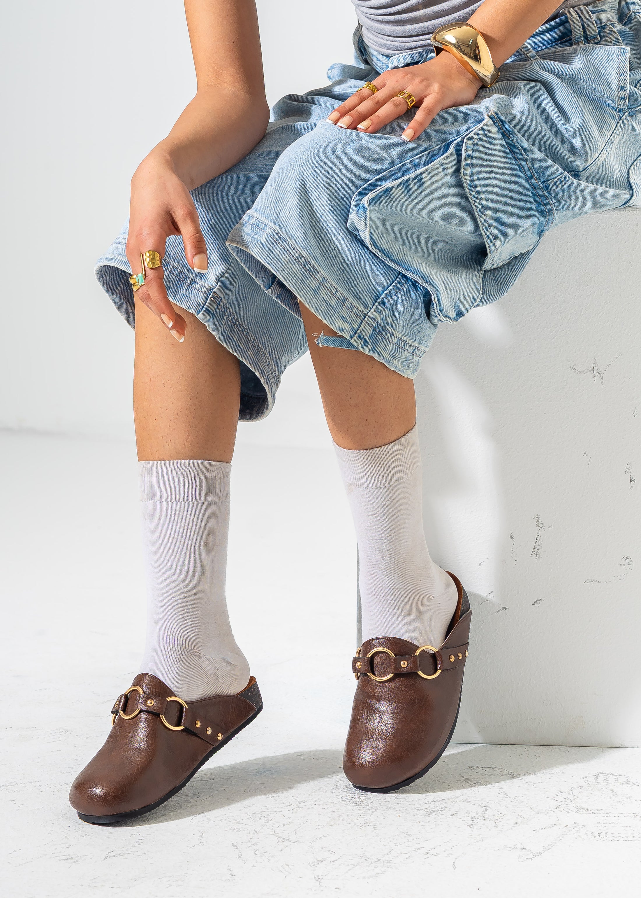 Classic Ring-Detail Clogs-BROWN