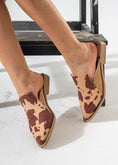 Load image into Gallery viewer, Angular Textured Slip-On Mules-BEIGE
