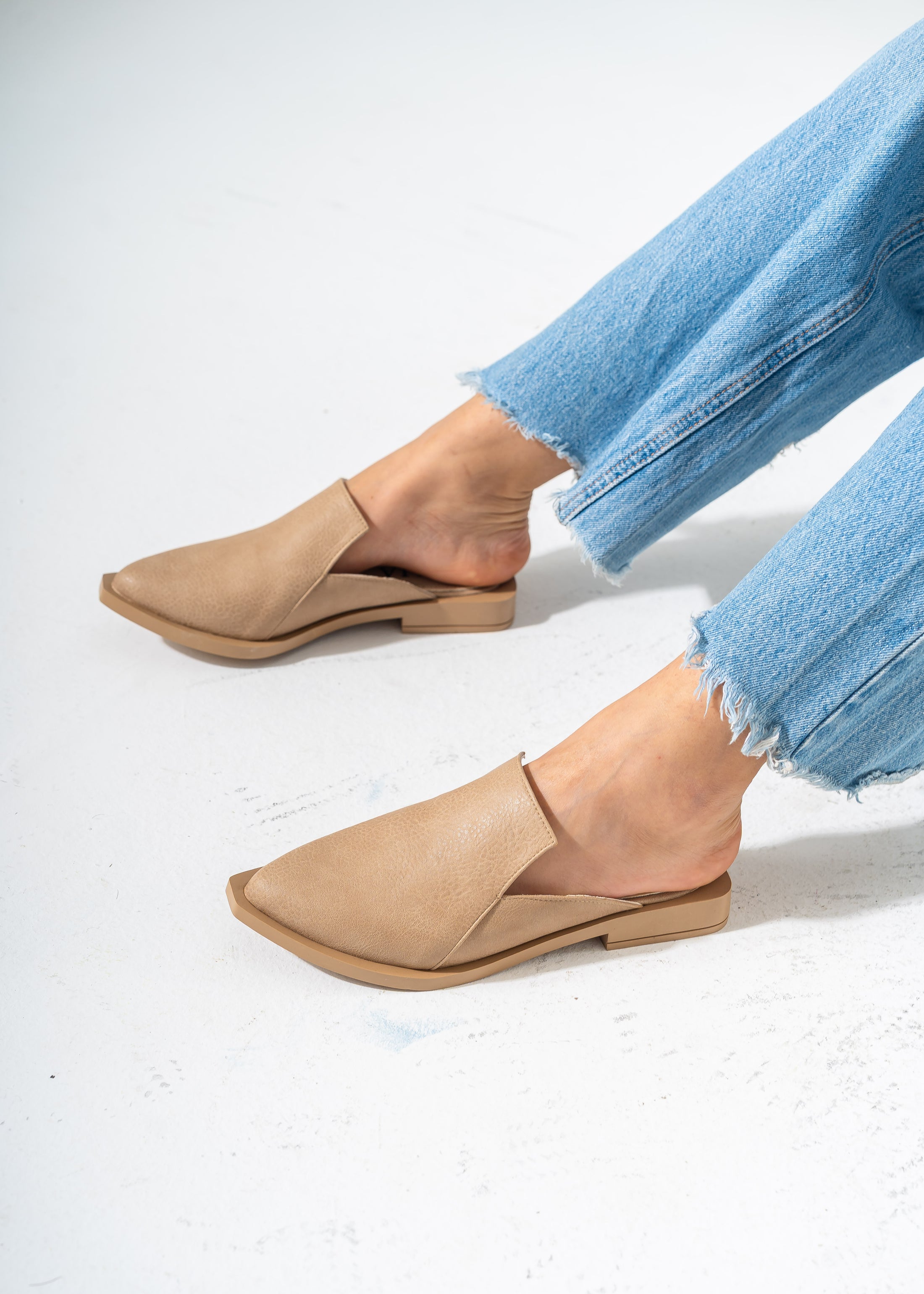 Architectural Cut-Out Pointed Toe Mules-CAFFE