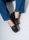 Load image into Gallery viewer, Chunky Sole Penny Flat -black
