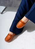 Load image into Gallery viewer, Chunky Sole Penny Flat -camel
