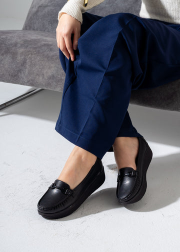 Elevated Comfort Flats -black