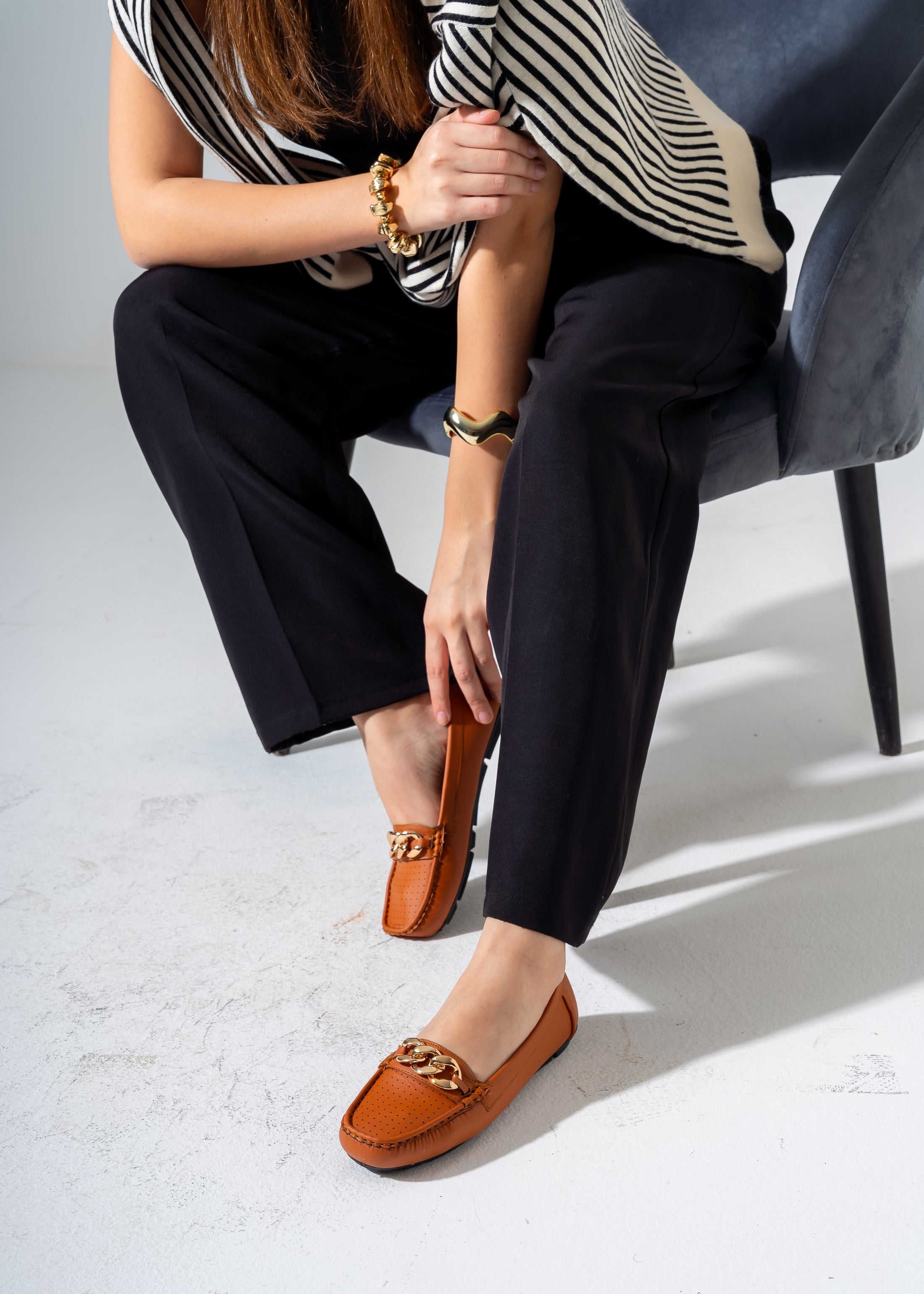 Metal Chain Flats -camel