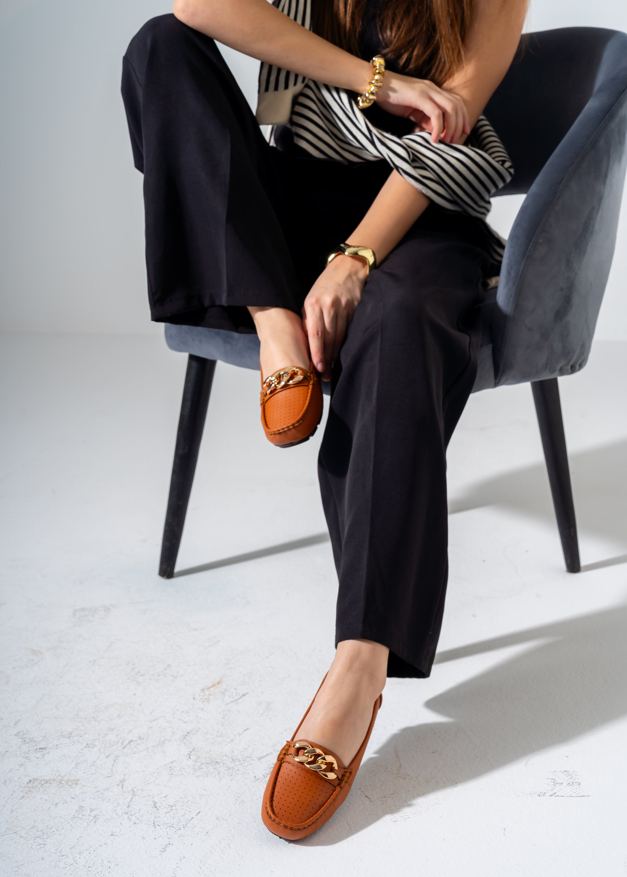 Metal Chain Flats -camel