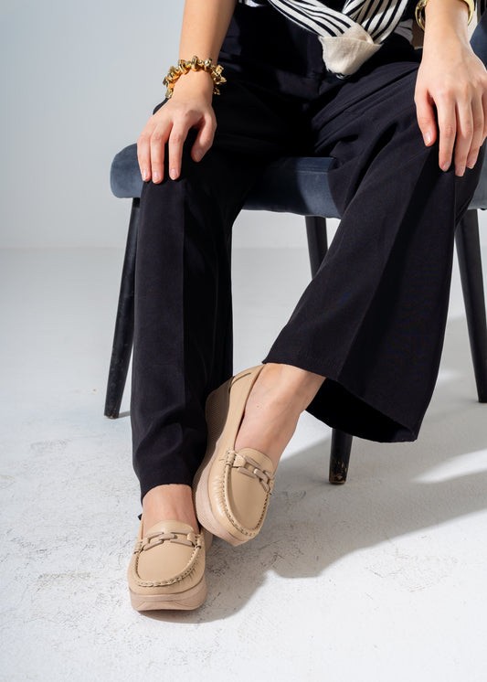 Chic Wedge Flats -beige