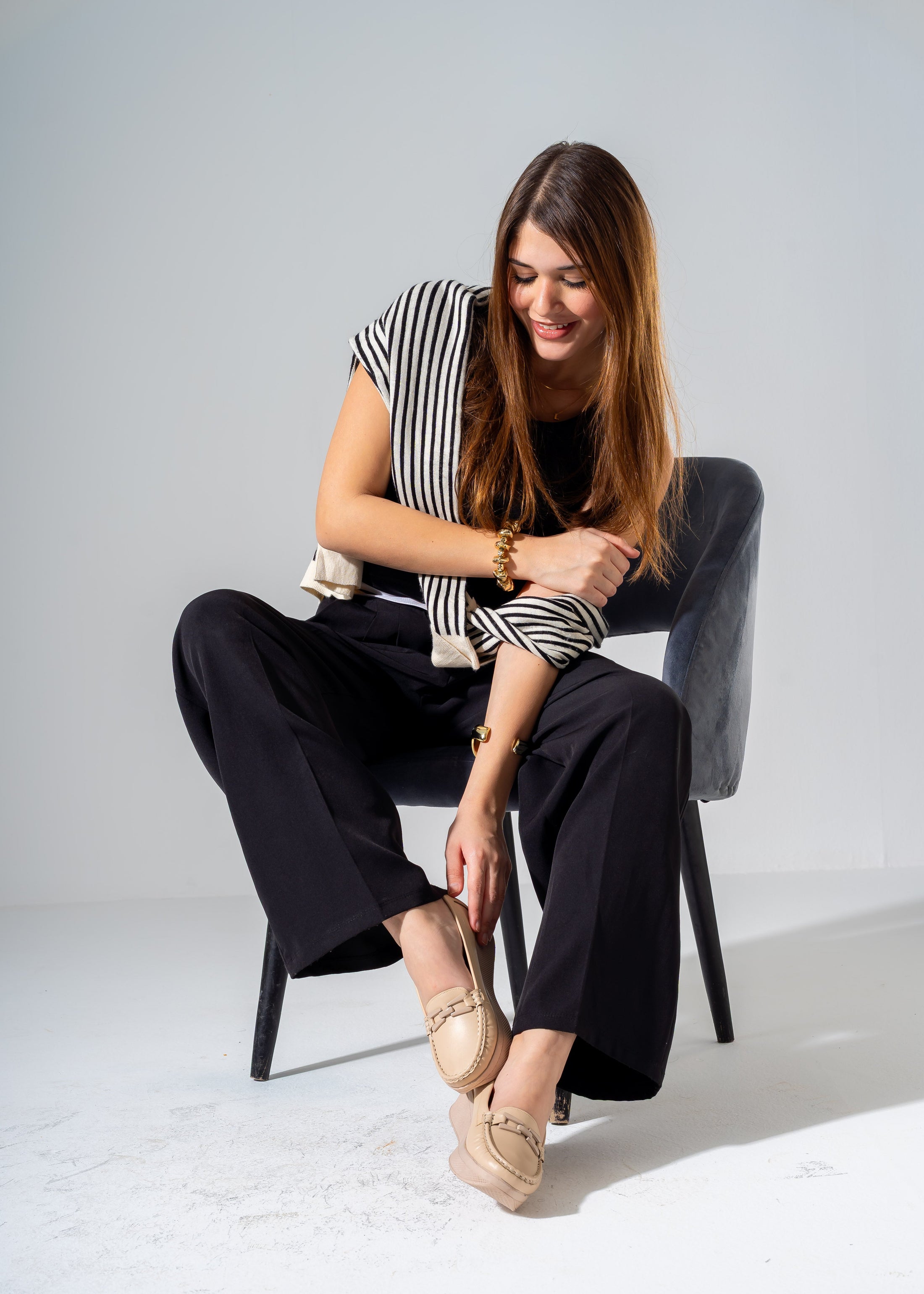 Chic Wedge Flats -beige