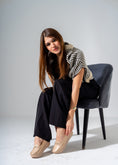 Load image into Gallery viewer, Chic Wedge Flats -beige
