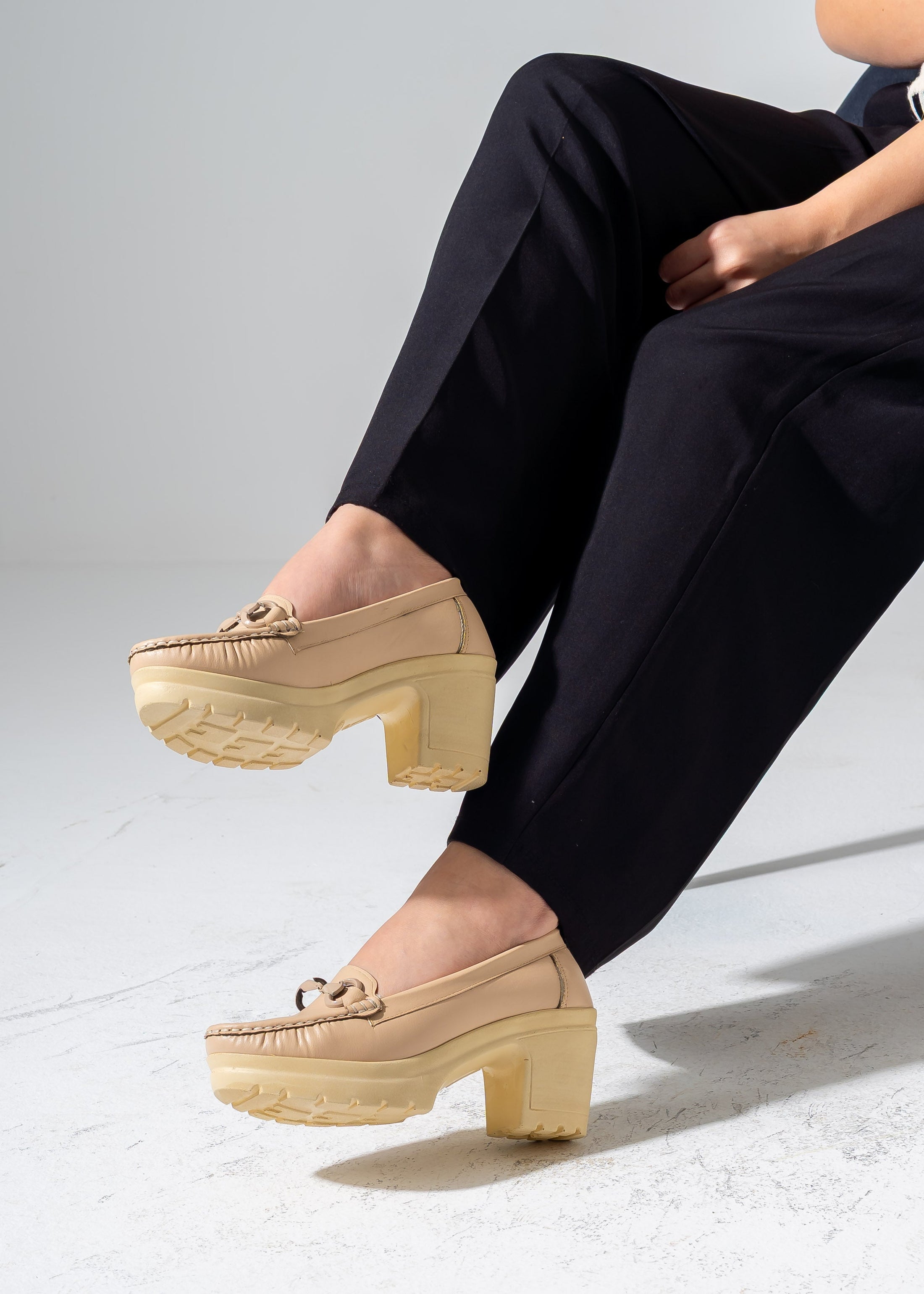 Platform Horsebit Heels -beige