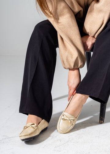 Textured Slip-Ons -beige