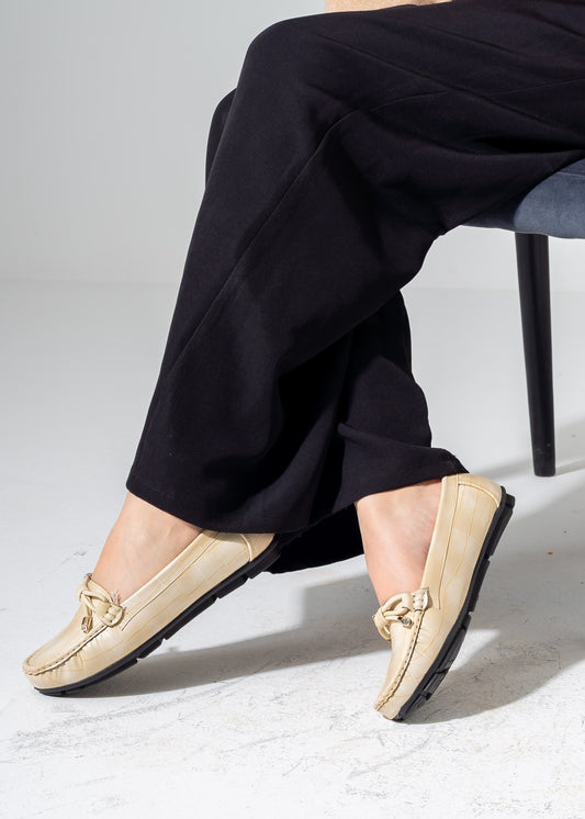 Textured Slip-Ons -beige