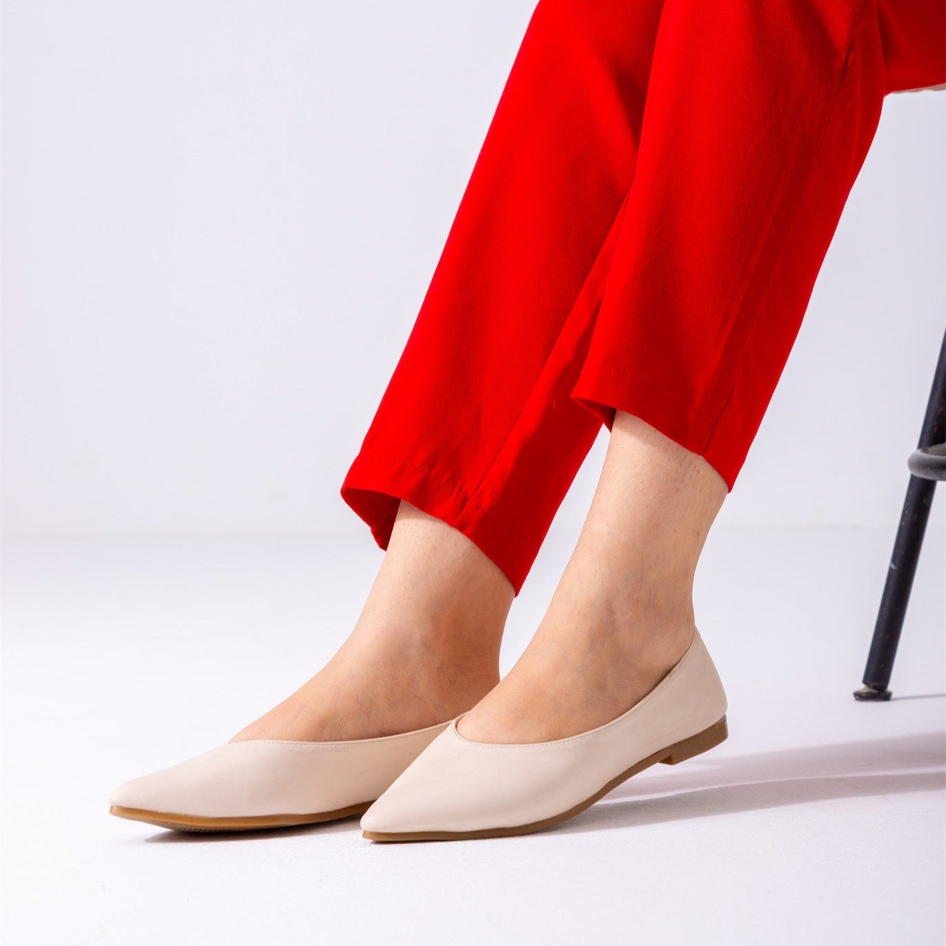 Toe Slip-On Flat-beige