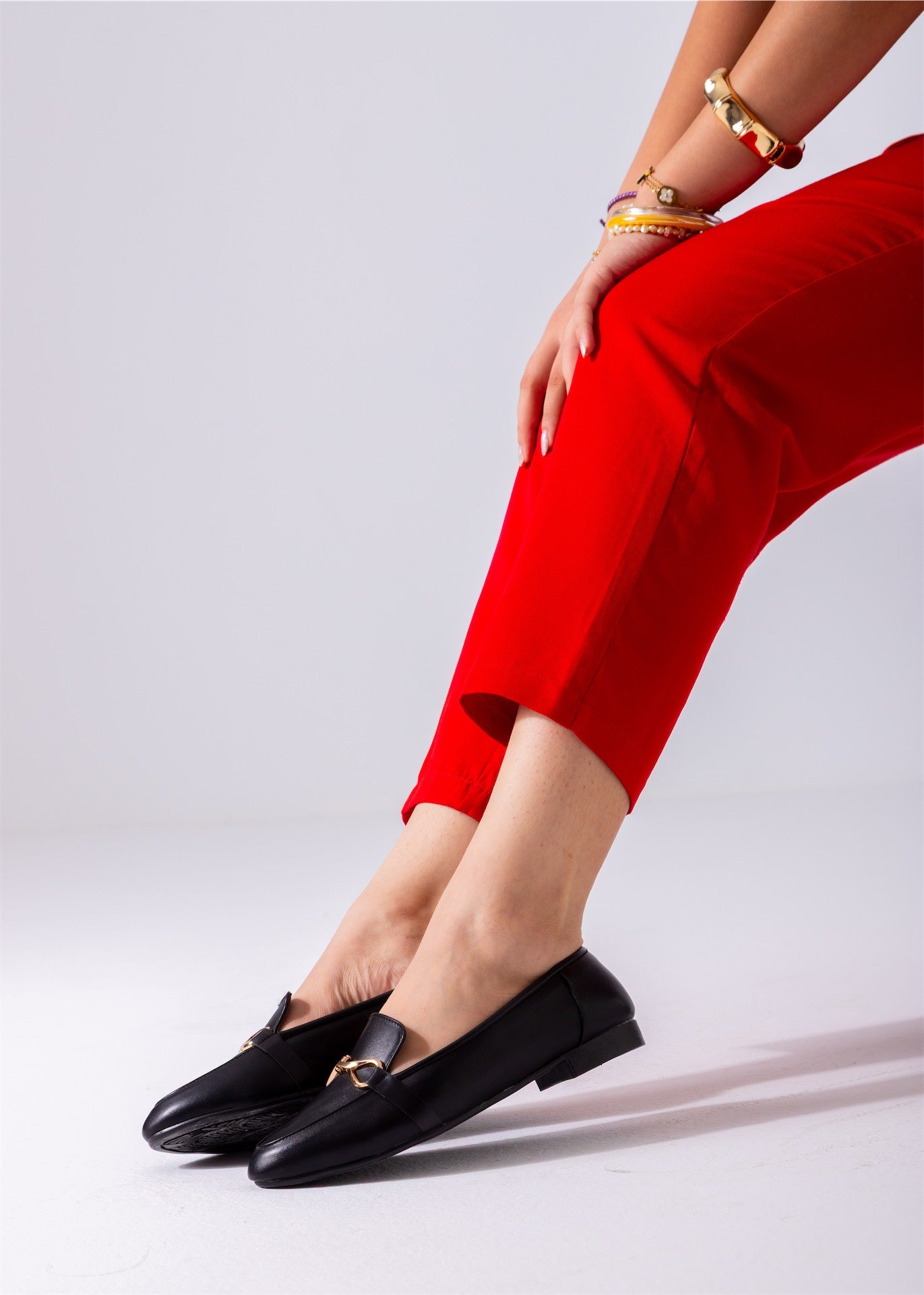 Ornamental Strap Flat-black
