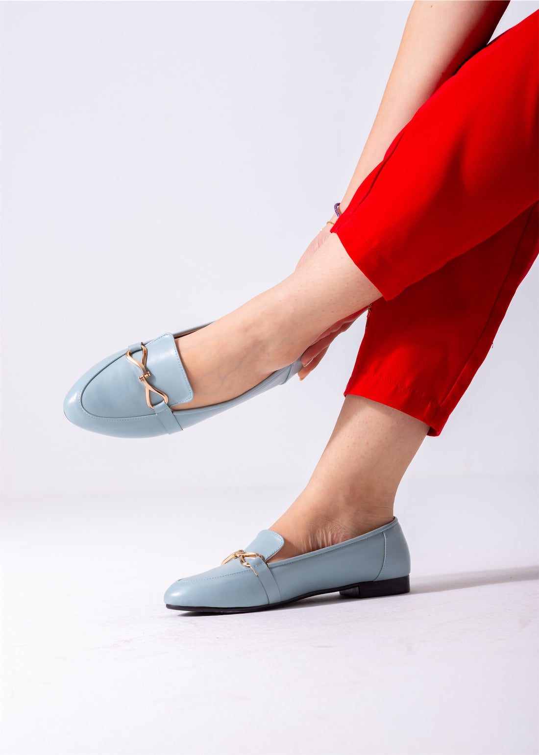 Ornamental Strap Flat-baby blue