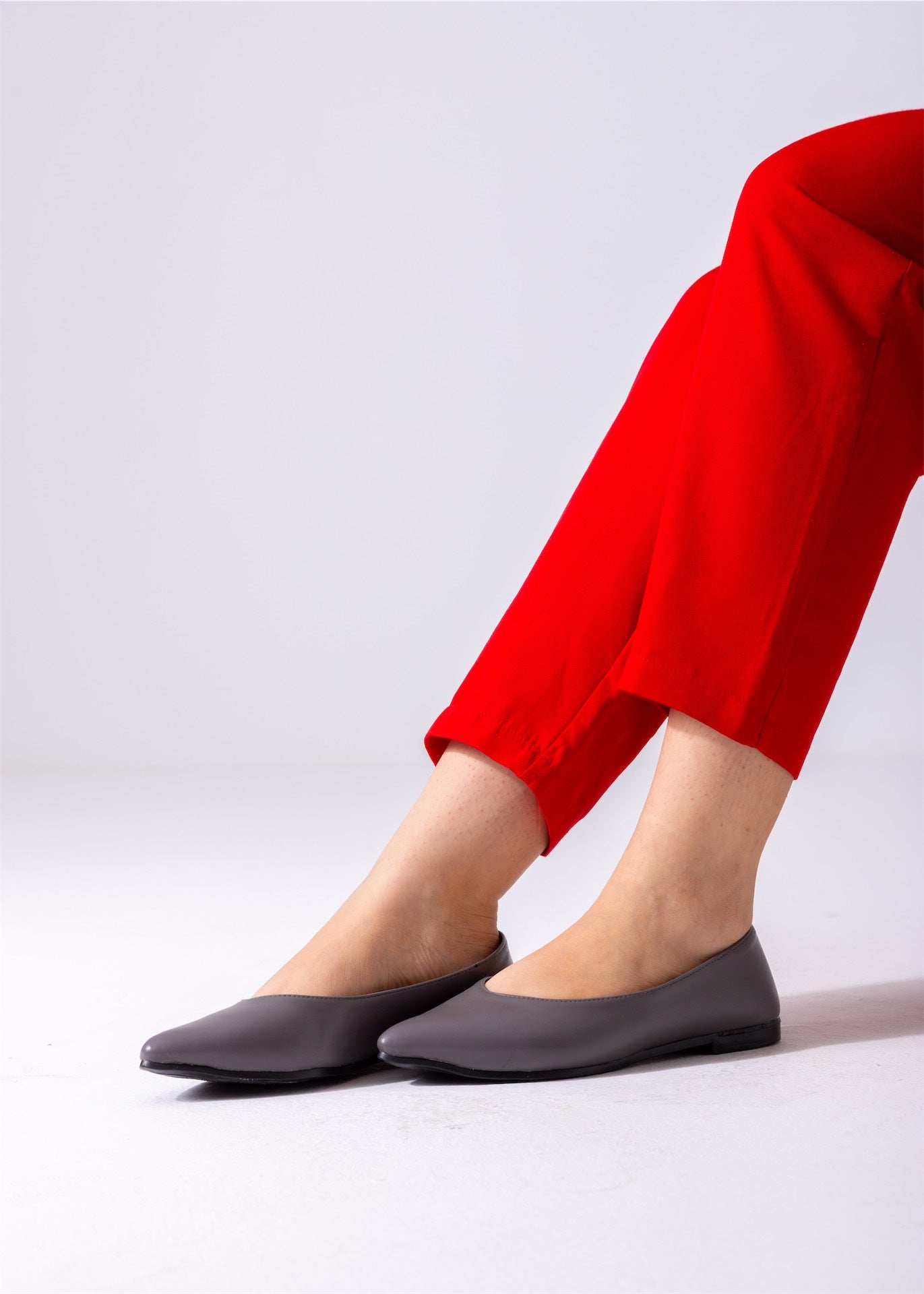 Toe Slip-On Flat-gary