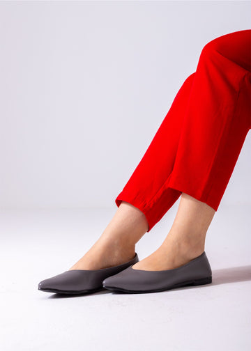 Toe Slip-On Flat-gary