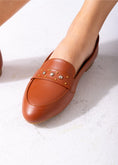 Load image into Gallery viewer, Pointed Stud Detail Flats-camel
