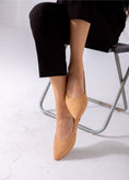 Load image into Gallery viewer, The Aria Knit Flat-beige
