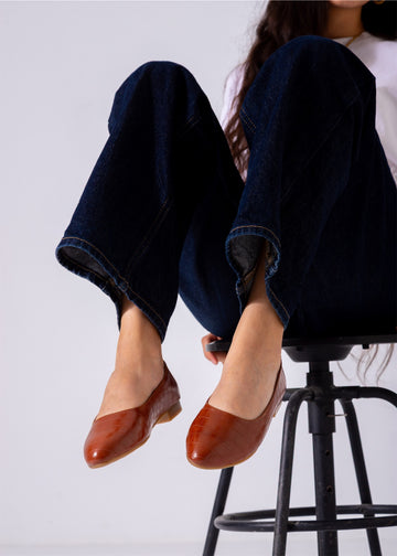 The Alligator Flat-camel
